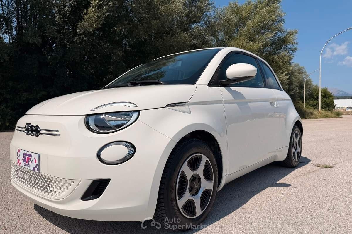 Fiat 500 500e Berlina 42 kWh Passion ELETTRICA