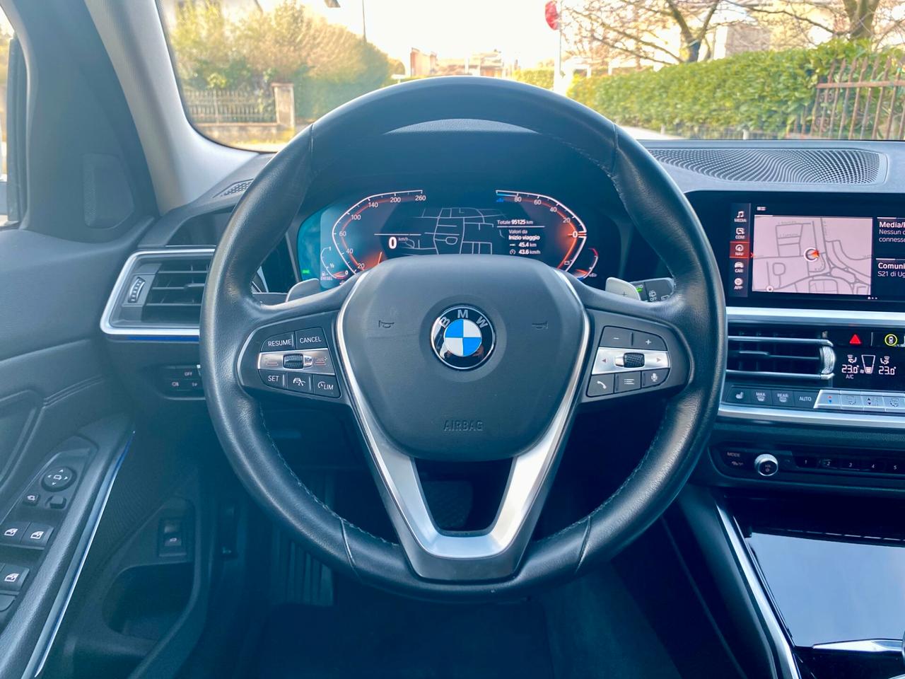 BMW 320 d Touring mhev 48V auto 190cv