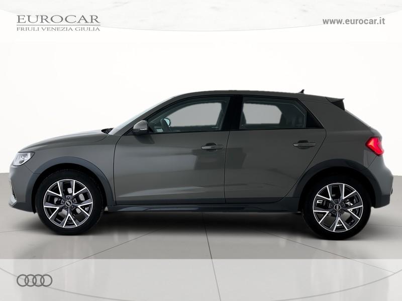 Audi A1 citycarver 30 1.0 tfsi admired 110cv