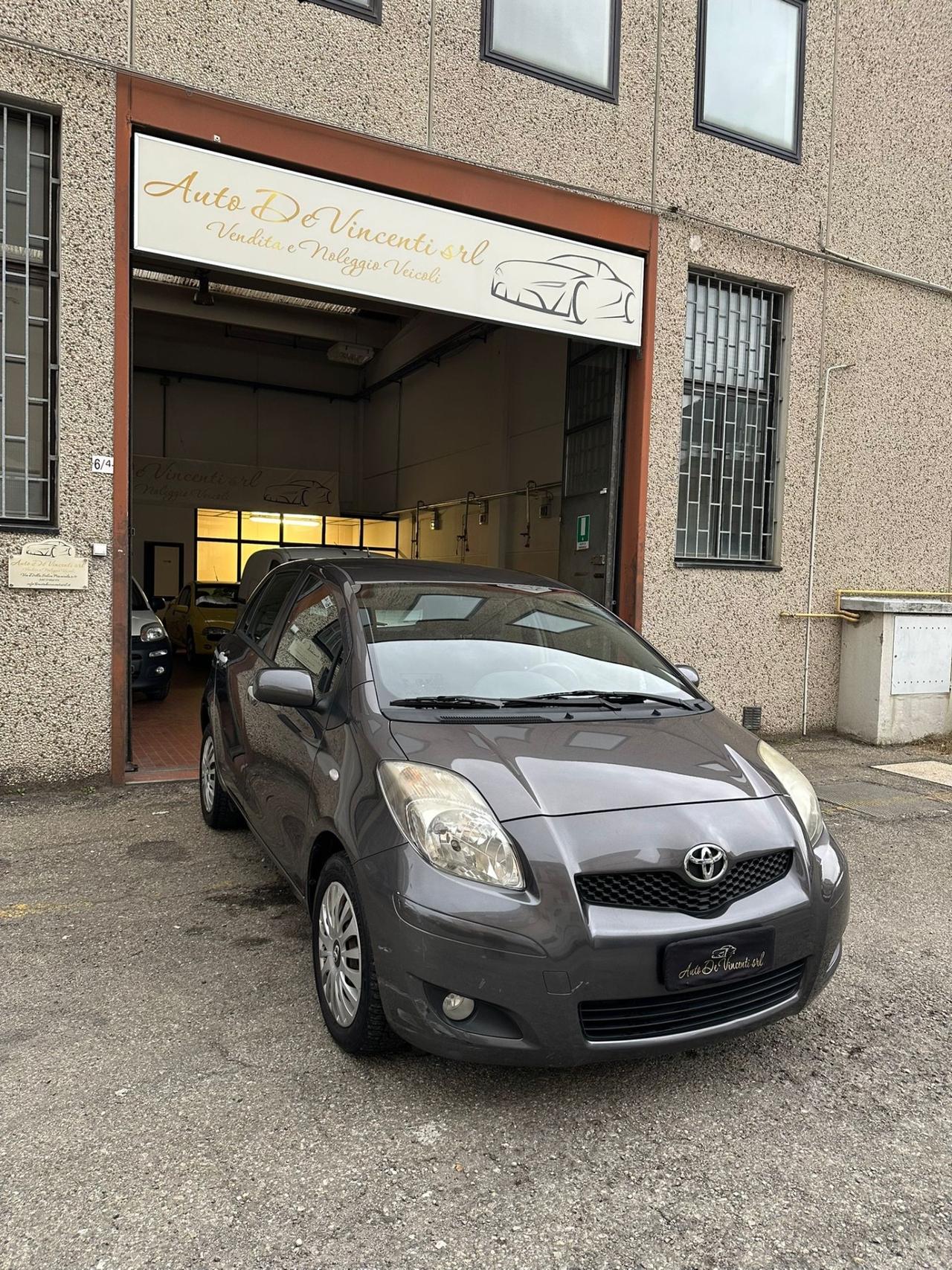 Toyota Yaris 1.3 5 porte Sol