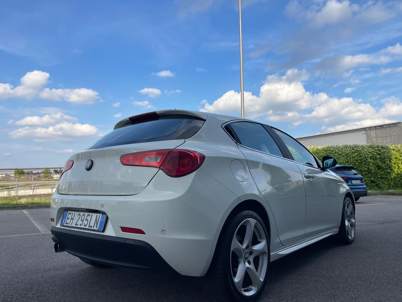 Alfa Romeo Giulietta 1.6 JTDm-2 105 CV Progression