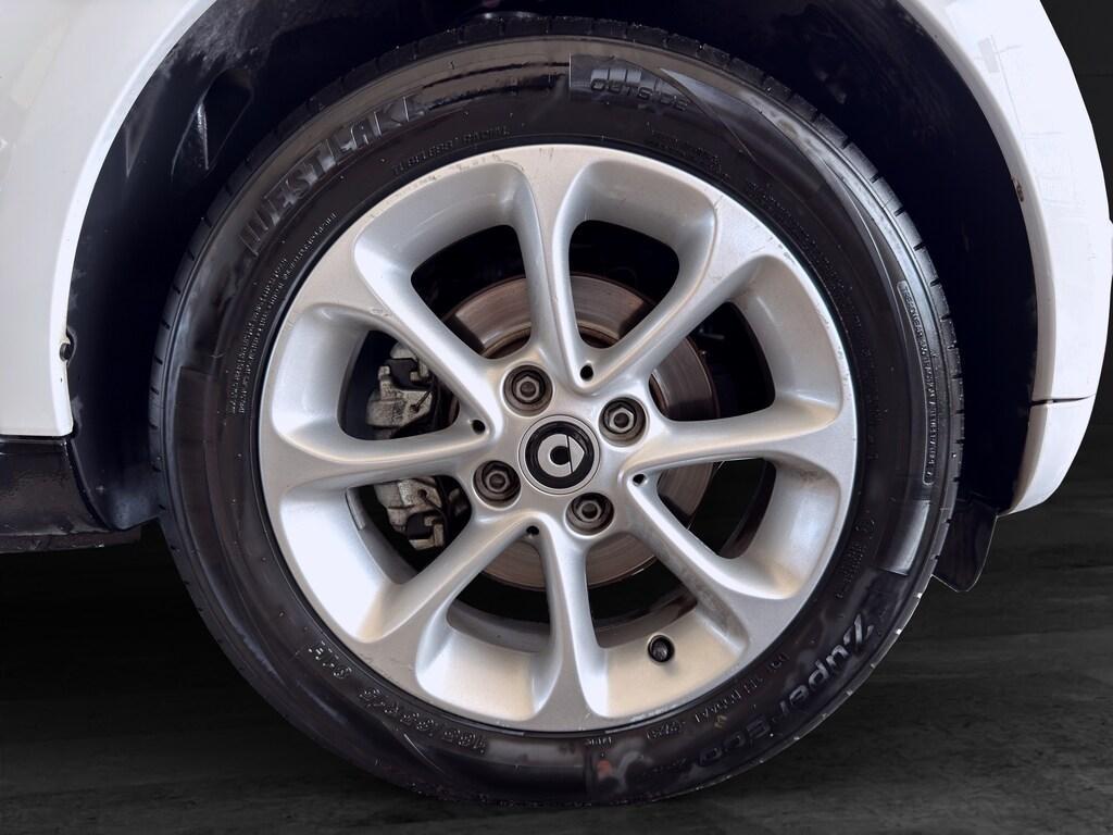 Smart fortwo 1.0 Youngster 71cv twinamic my18