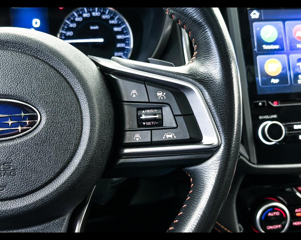 SUBARU XV 2.0i e-Boxer MHEV Lineartronic Premium