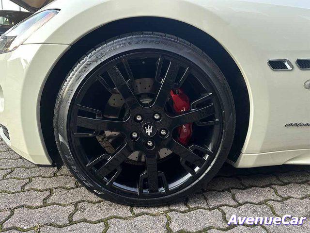 MASERATI GranTurismo 4.7 S (AUTOMATICA CON LEVA) NAVIGATORE CERCHI 20"