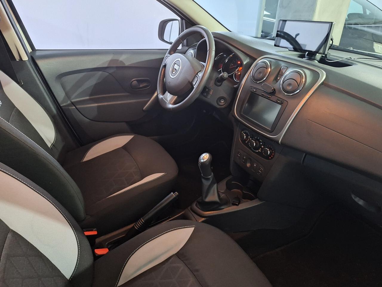 Dacia Sandero Stepway 900 GPL (NUOVO) 90cv Prestige