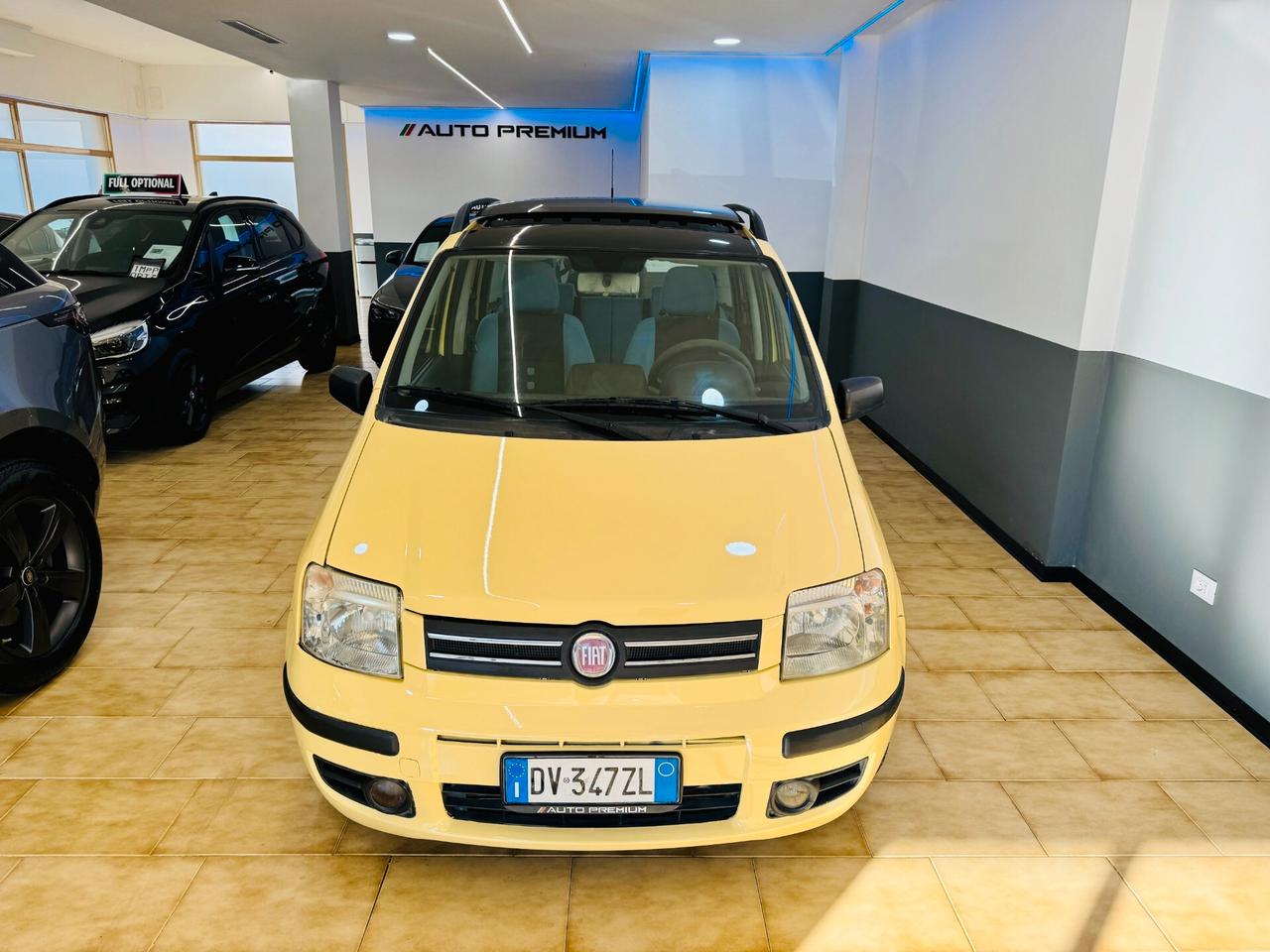 Fiat Panda 1.2 Dynamic 60Cv AUTOMATICA / Tetto Apribile
