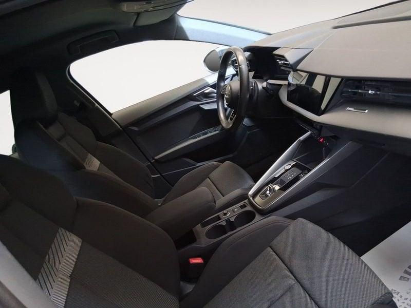 Audi A3 Sportback 35 TDI S tronic S line Edition