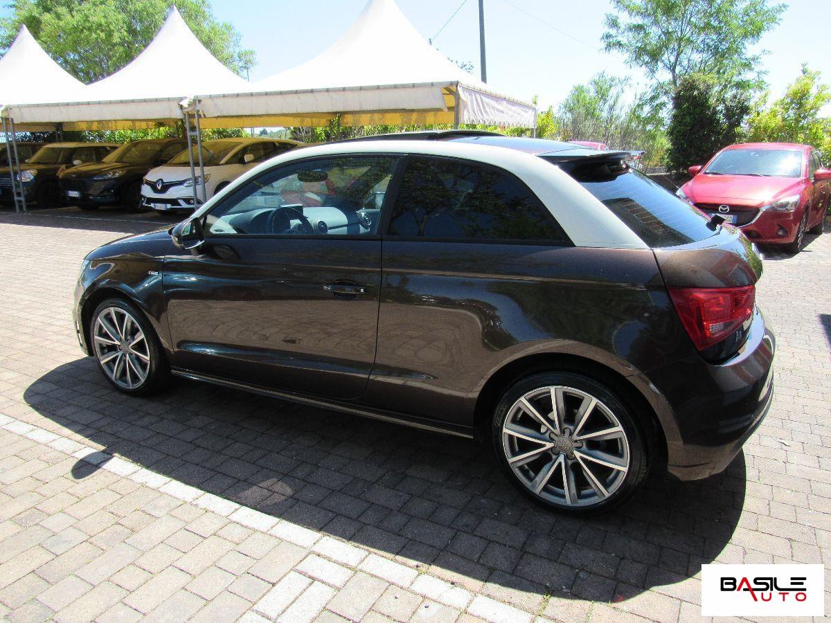 AUDI - A1 - 1.6 TDI S-LINE