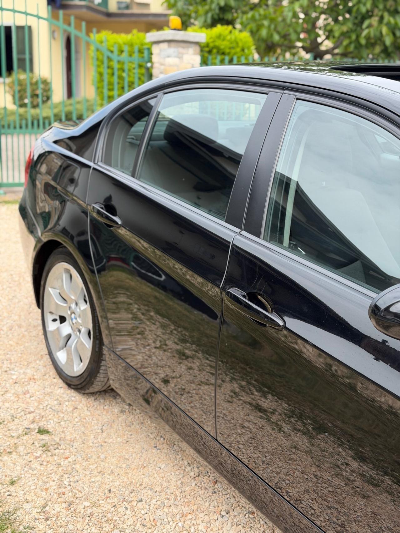 Bmw 320d FUTURA ASI TETTO KMCERT GARANZ UNICOPR