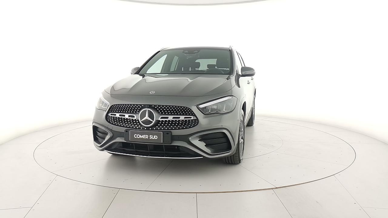 Mercedes-Benz GLA-H247 2023 - GLA 250 e phev AMG Line Advanced Plus auto