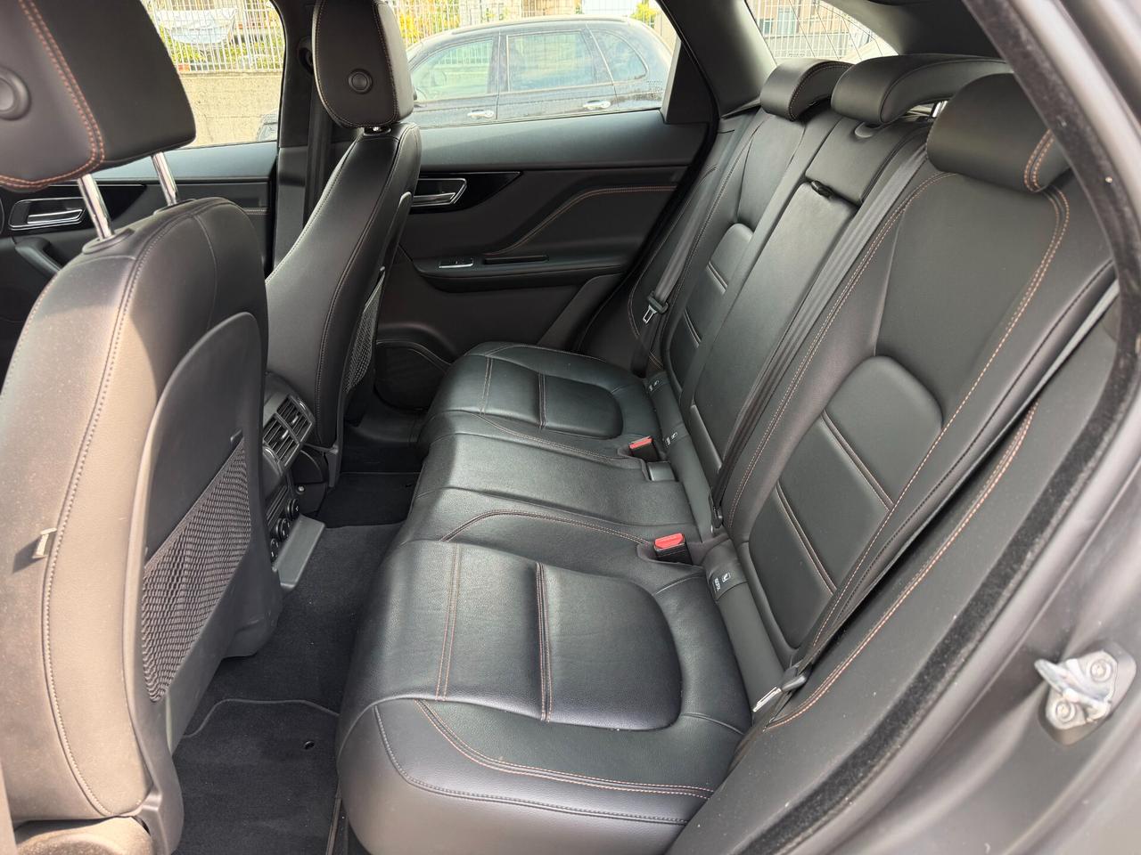 Jaguar F-Pace 2.0 D 240 CV AWD aut. Prestige