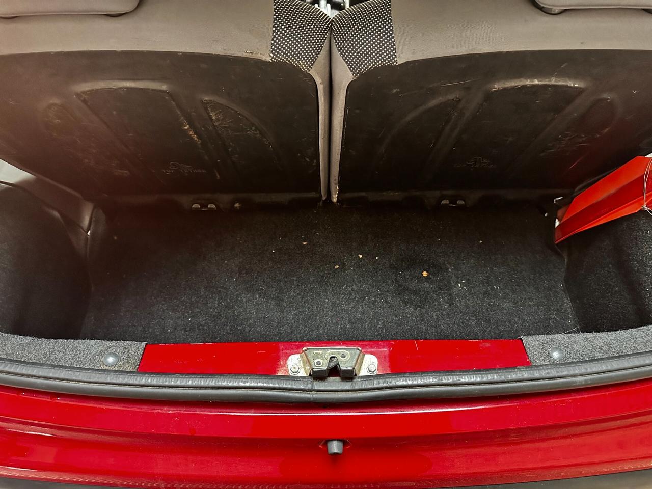 Peugeot 107 1.0 68CV 5p. Sweet Years 2Tronic