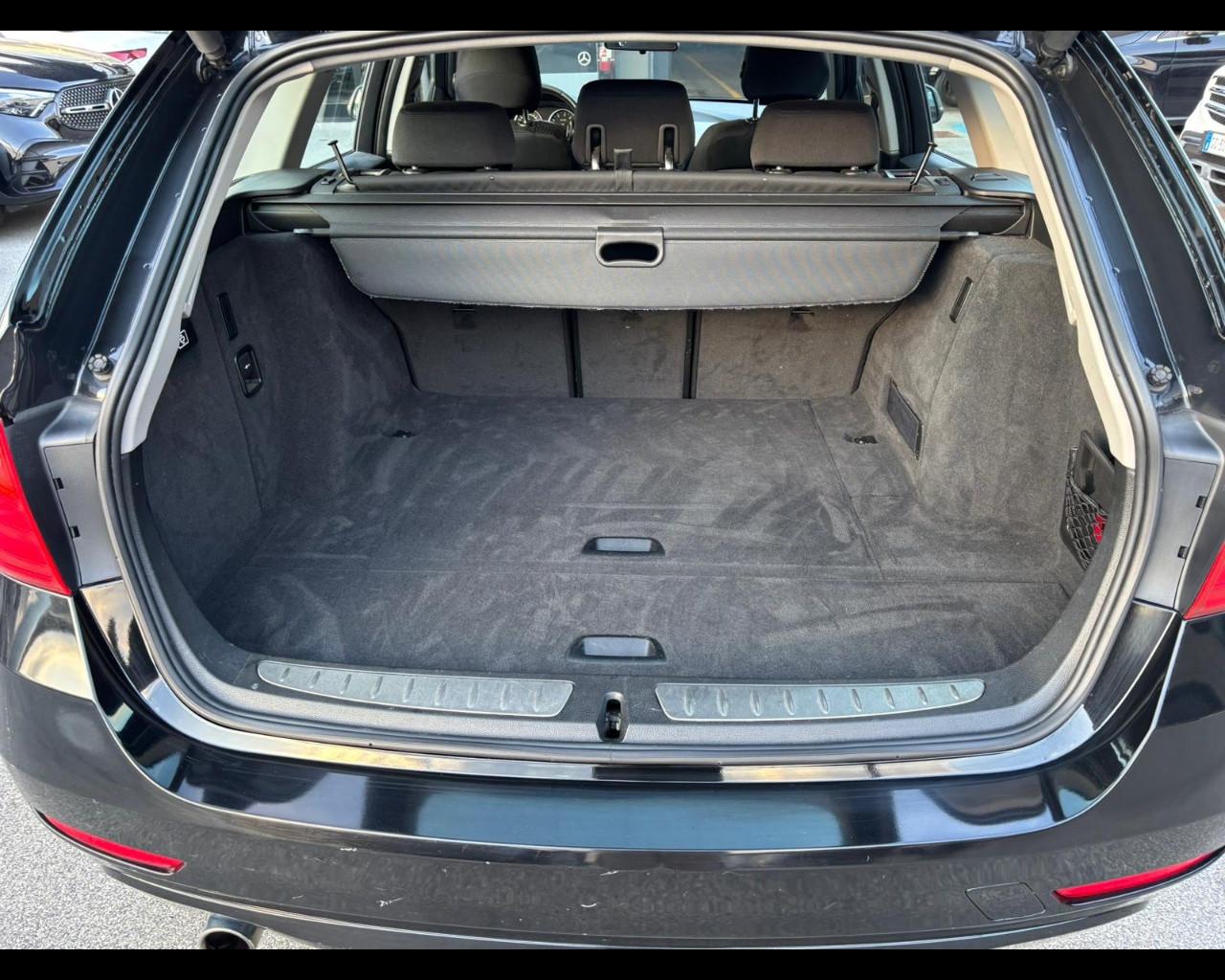 BMW Serie 3 F31 2012 Touring - 316d Touring Business auto