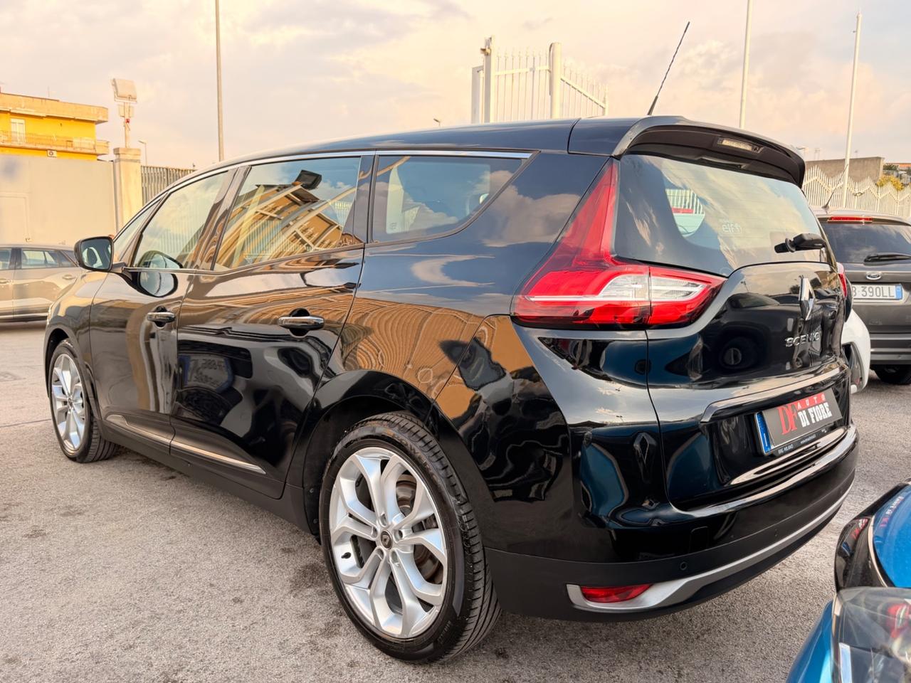 Renault Grand Scenic 1.7 dCi 120CV 7 POSTI NAVI