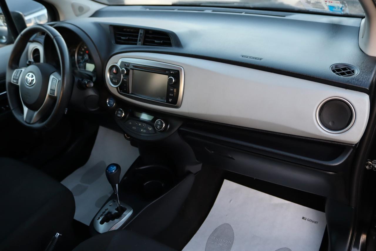 Toyota Yaris 1.5 Hybrid 5 porte Lounge