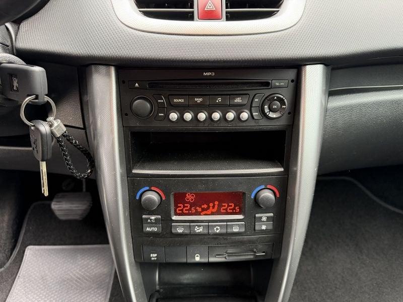 Peugeot 207 207 5p 1.4 16v XS 90cv 2tronic KM REALI PERFETTA