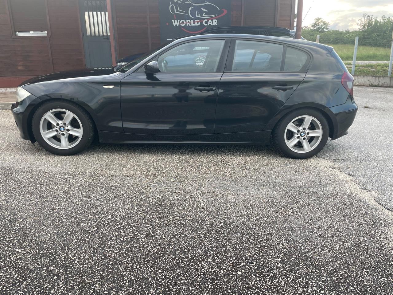 Bmw 120 120d cat 5 porte Futura