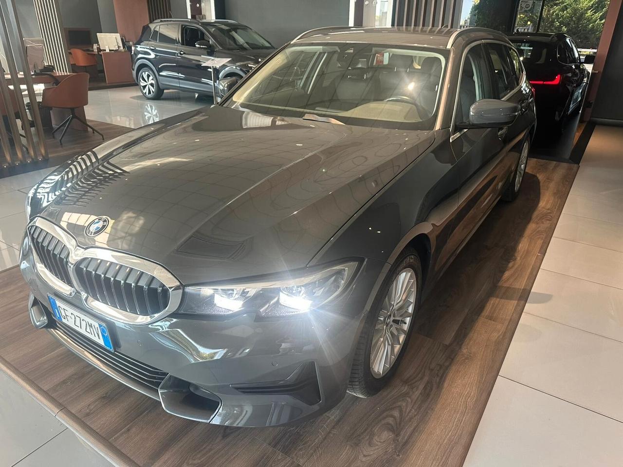 Bmw 318 318d 48V Touring Business Advantage