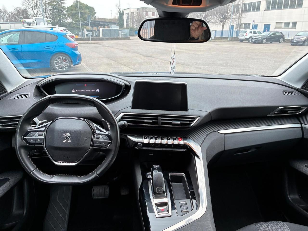 Peugeot 3008 BlueHDi 130 S&S EAT8 Active Pack