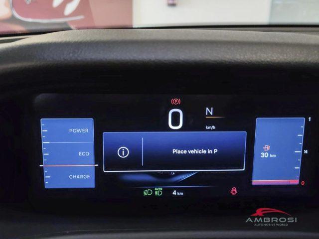 JEEP Avenger E-Hybrid Summit