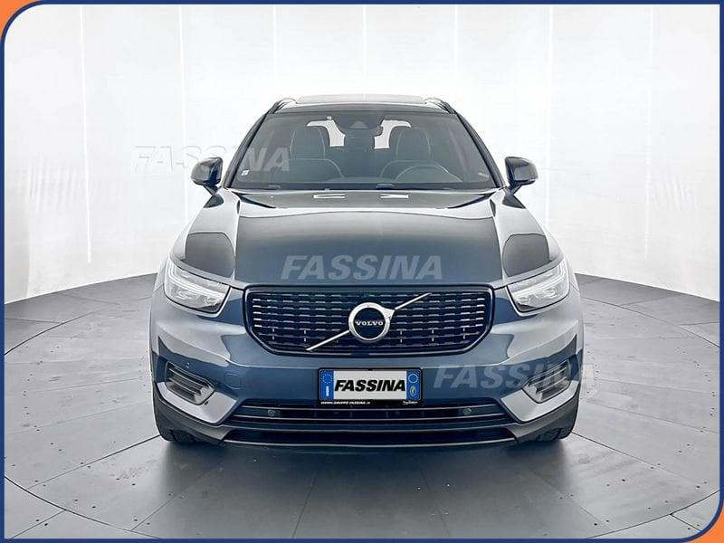 Volvo XC40 XC40 B4 AWD Geartronic R-design