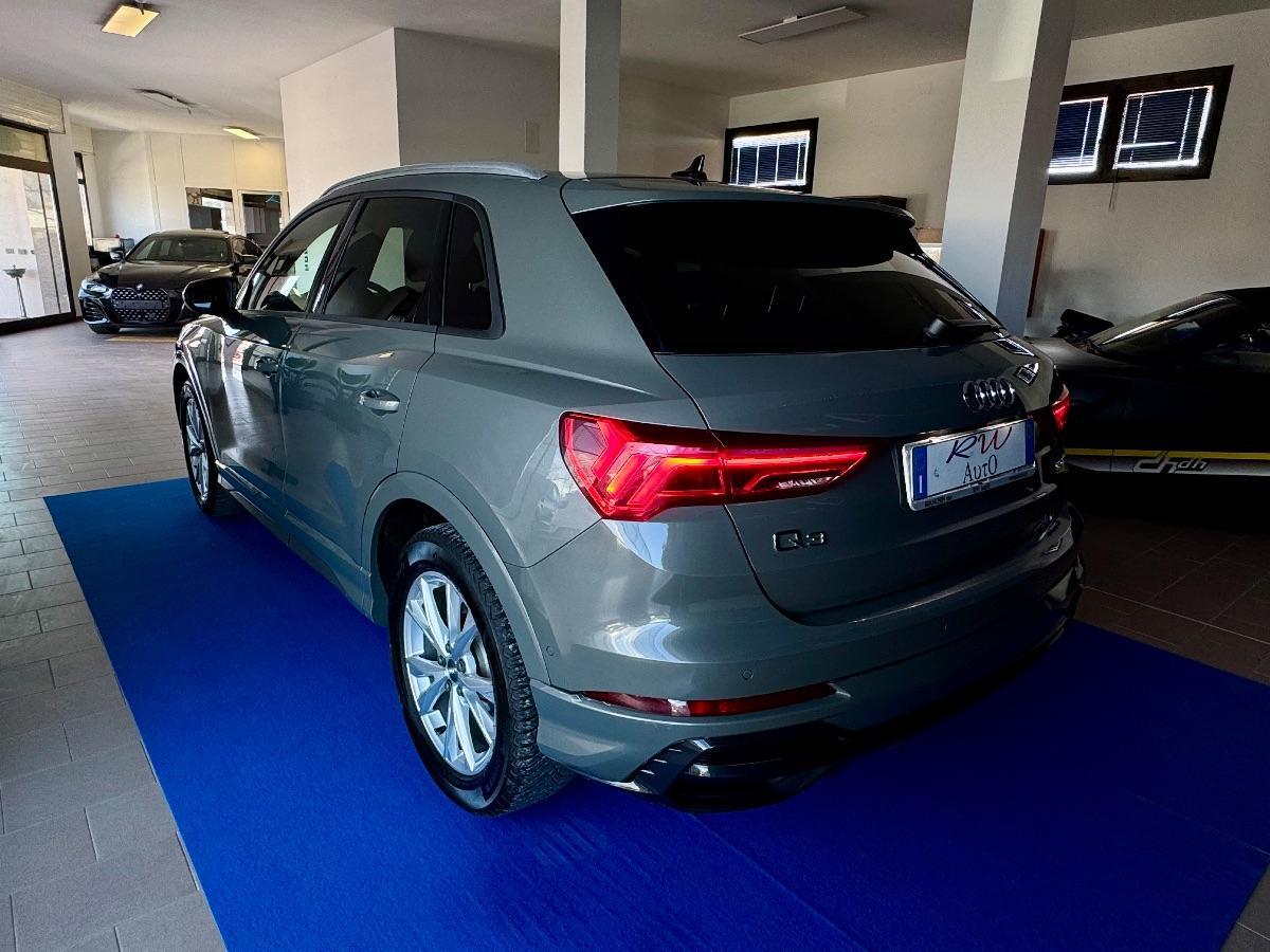 AUDI - Q3 - 35 TDI S tronic S line edition