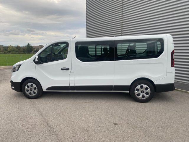 RENAULT Trafic dCi 150CV PL L2 9 POSTI PRONTA CONSEGNA