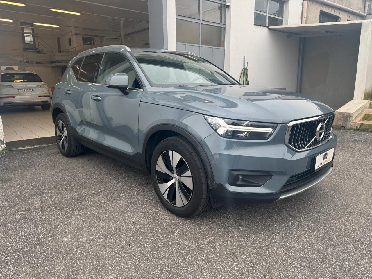 Volvo XC40 T5 Recharge Plug-in Hybrid Inscription