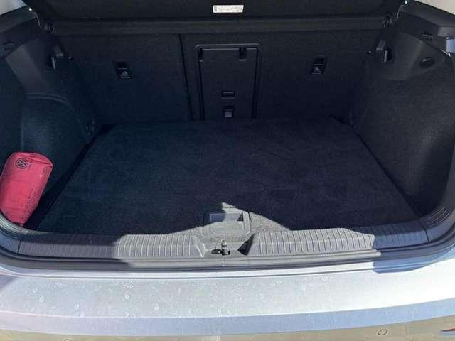 Volkswagen Golf 1.0 eTSI EVO DSG Active NAVI-LED-16"