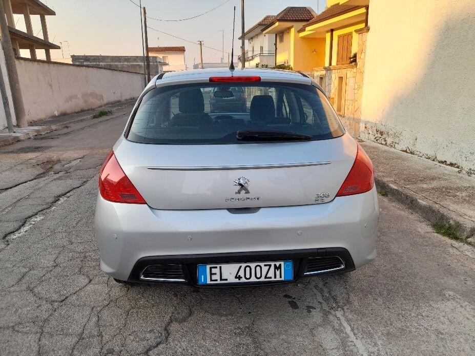 PEUGEOT 308 1.6 e-HDi 112CV 5P
