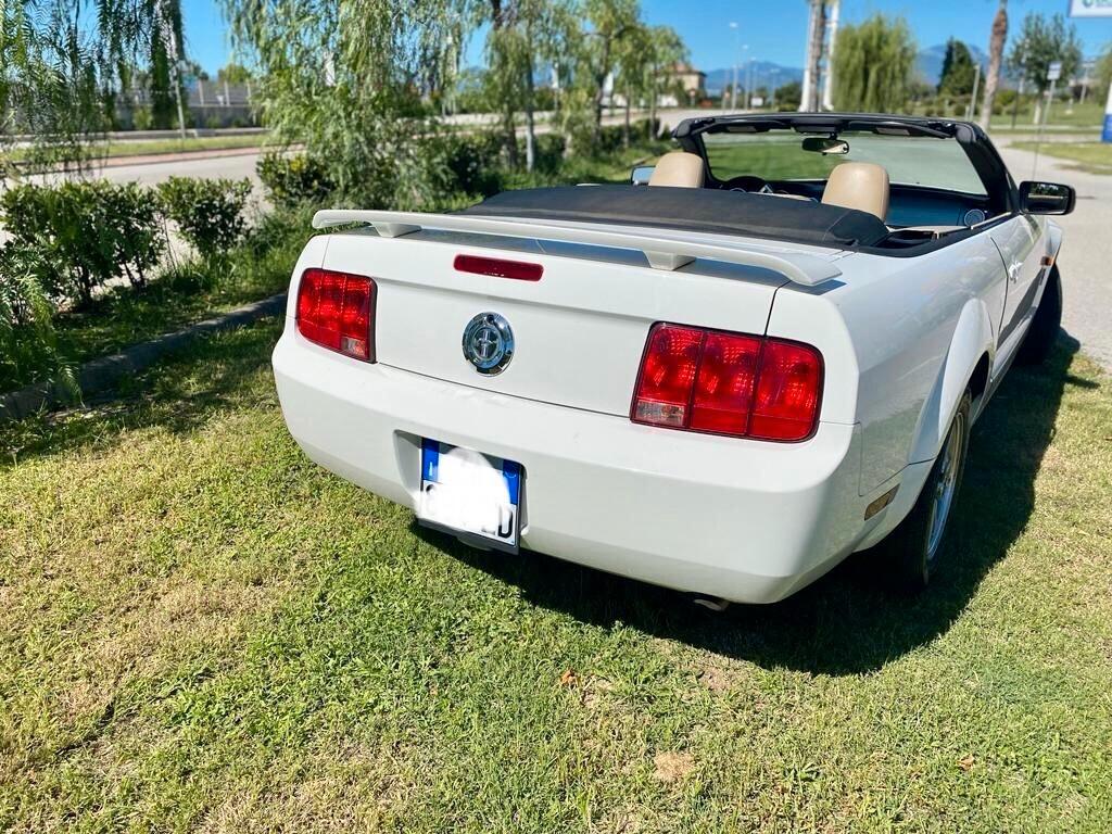 MUSTANG CABRIO 4000