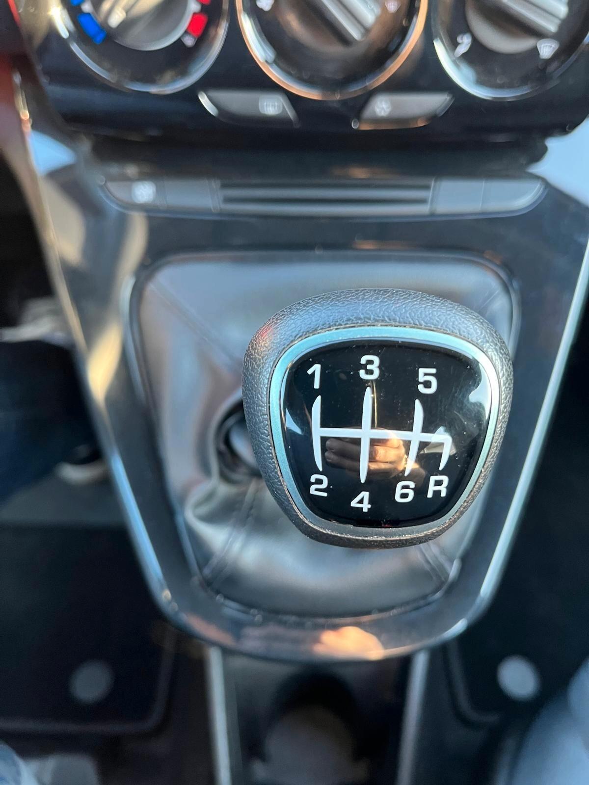 Lancia Ypsilon 1.0 FireFly 5 porte S&S Hybrid Gold