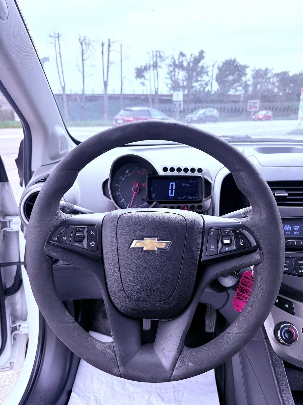 Chevrolet Aveo 1.2 86CV 5 porte Ok neopatentati