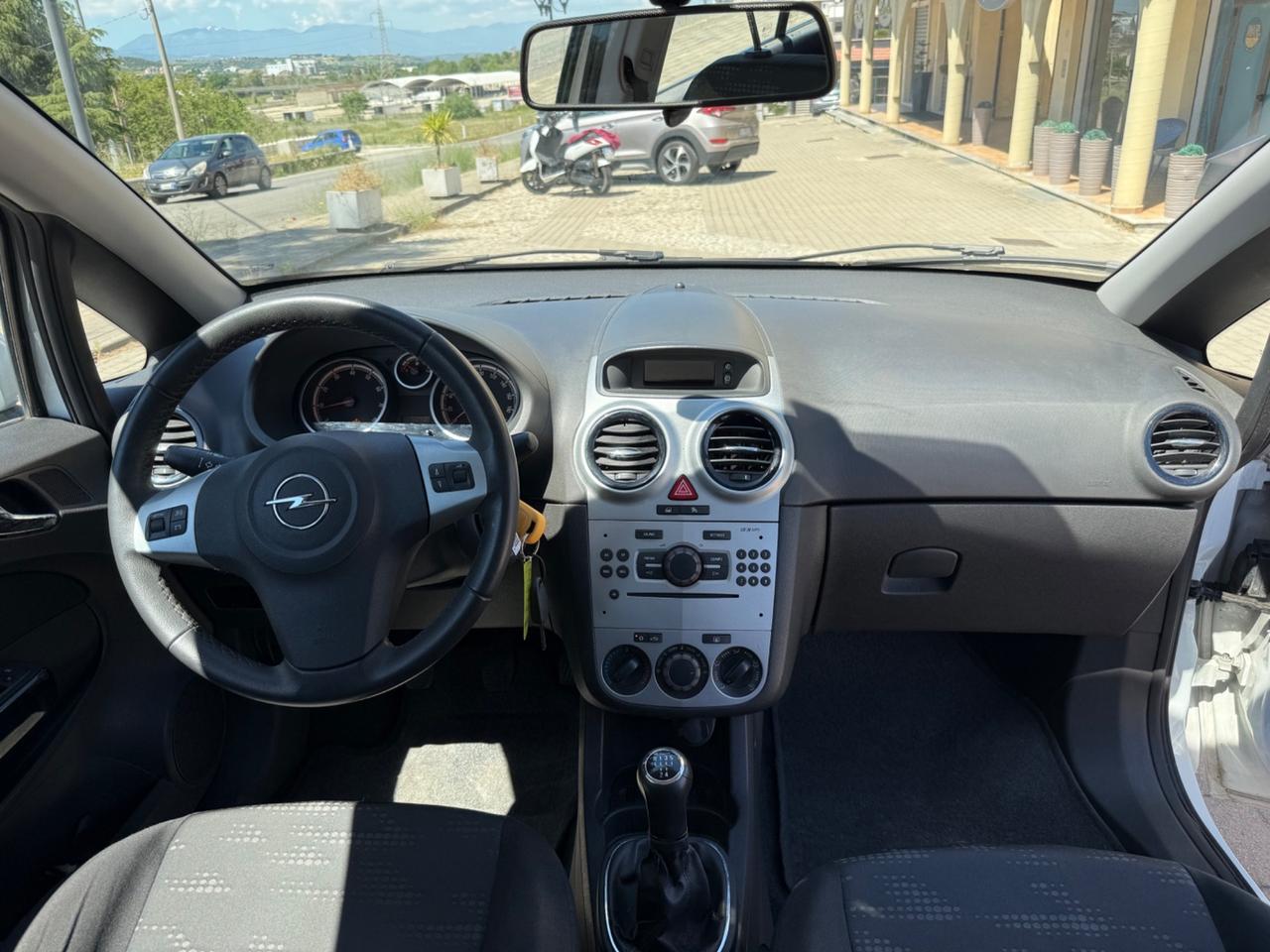 Opel Corsa 1.2 85CV 5 porte GPL-TECH