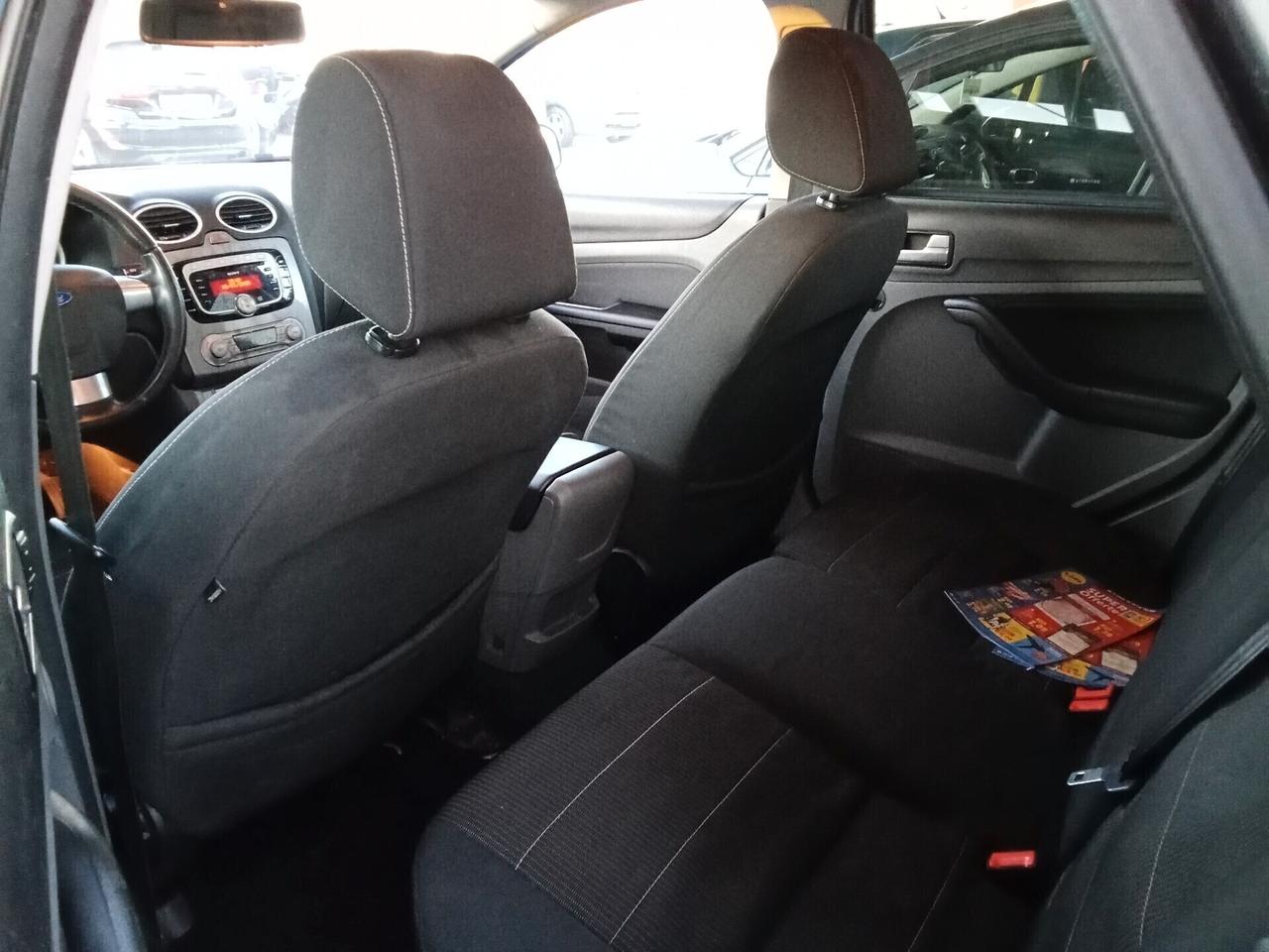 Ford Focus 1.6 ~GPL~Titanium~FULL OPTIONAL~2010