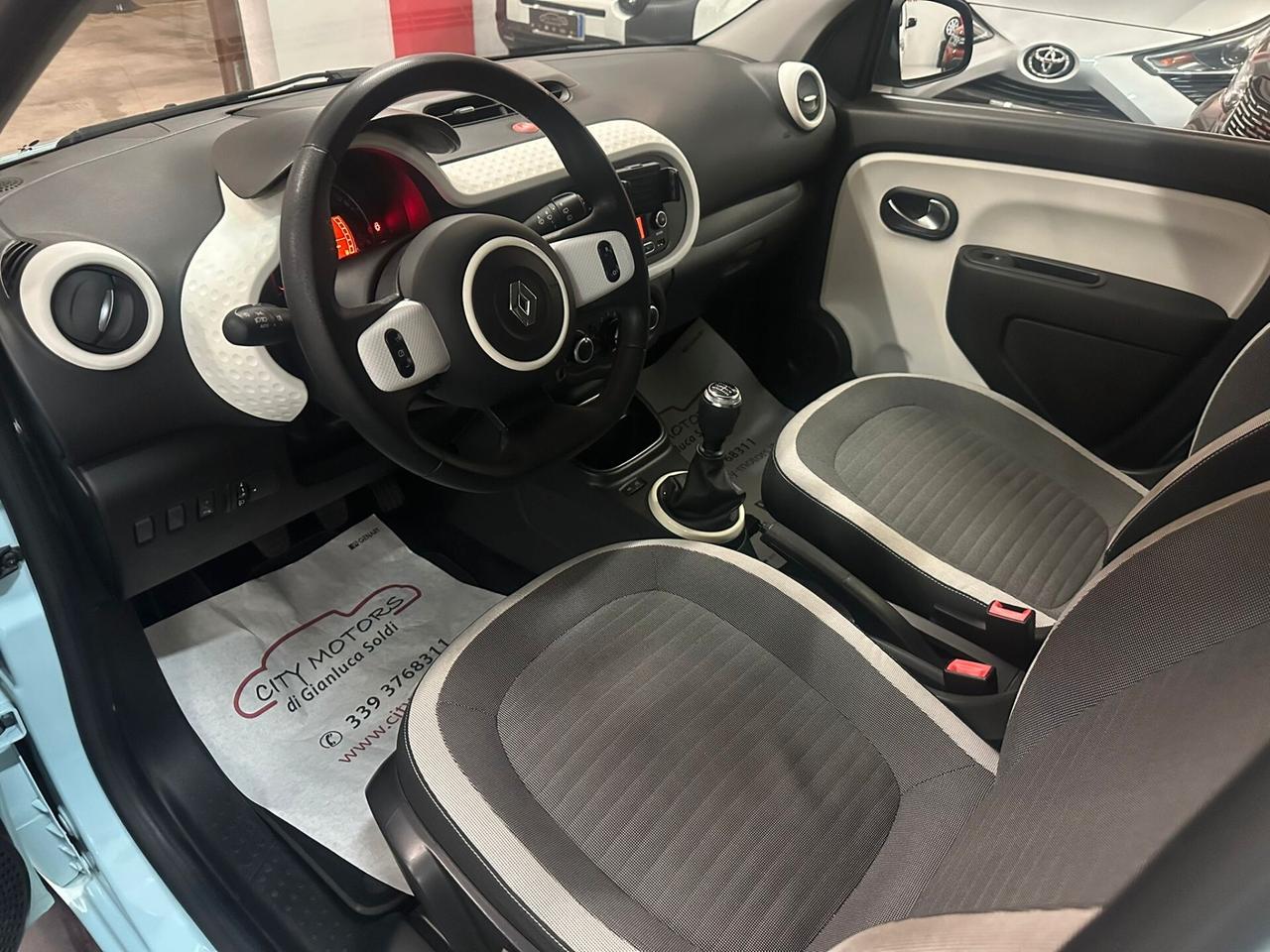 Renault Twingo SCe 65 CV Zen