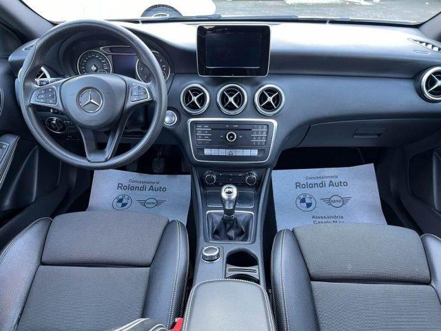 MERCEDES-BENZ A 180 d Business