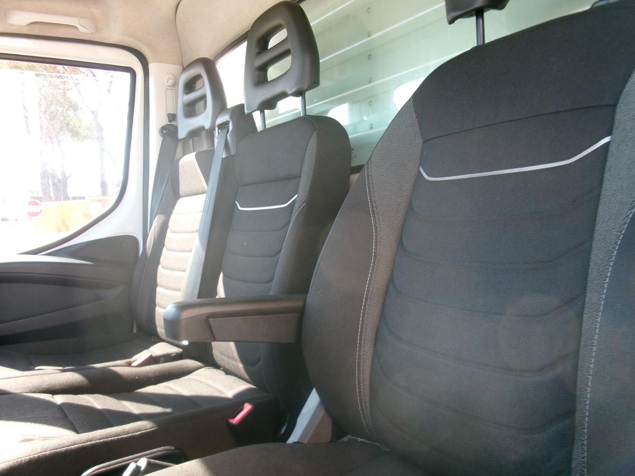 Iveco Daily 35C14 2.3 140CV E6D FURGONE IN LEGA 5 METRI 10 PEDANE