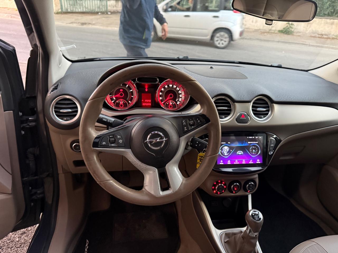 Opel Adam 1.2 70 CV Jam