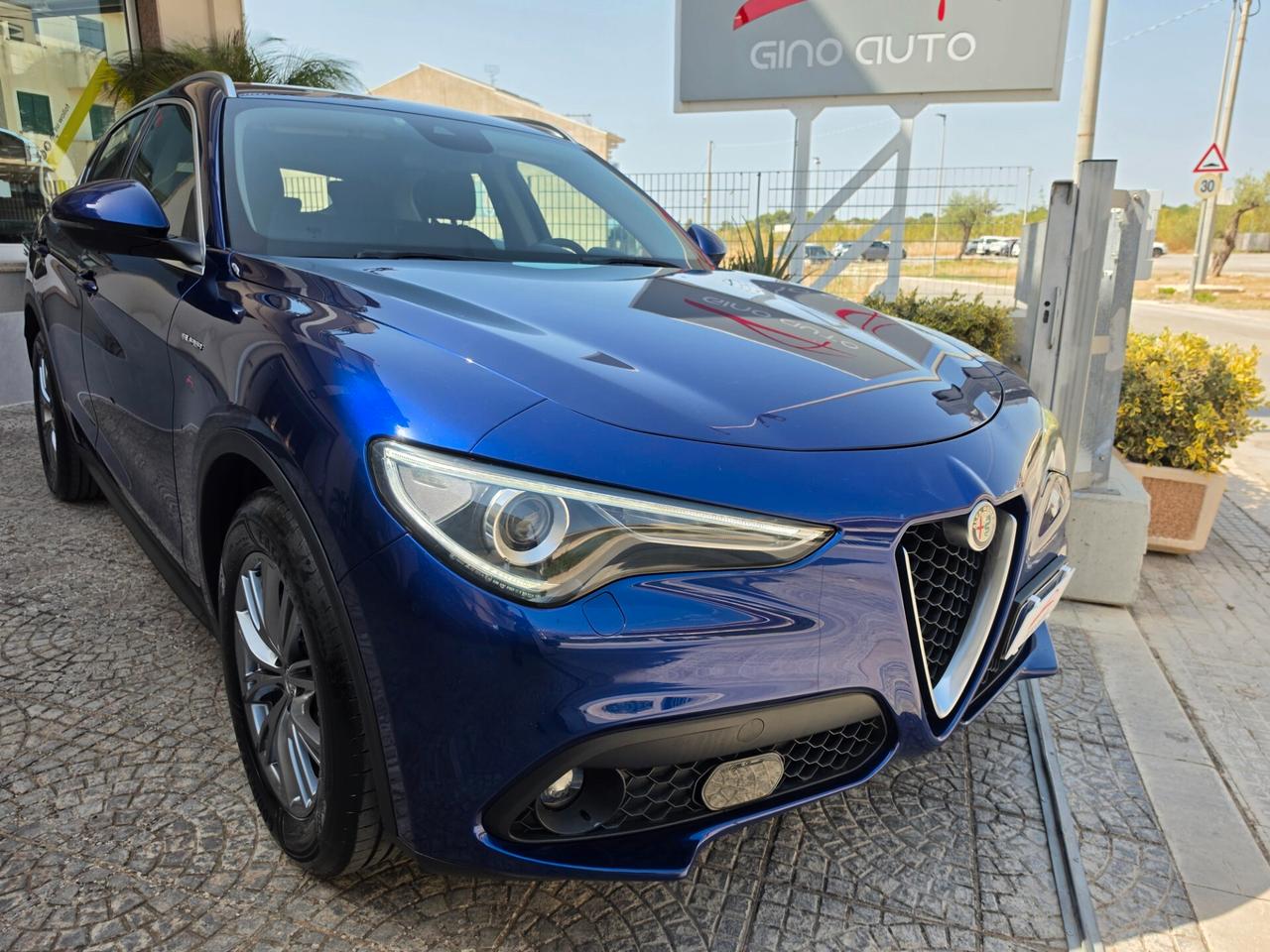Alfa Romeo Stelvio 2.2 Turbodiesel 160 CV AT8 RWD Super