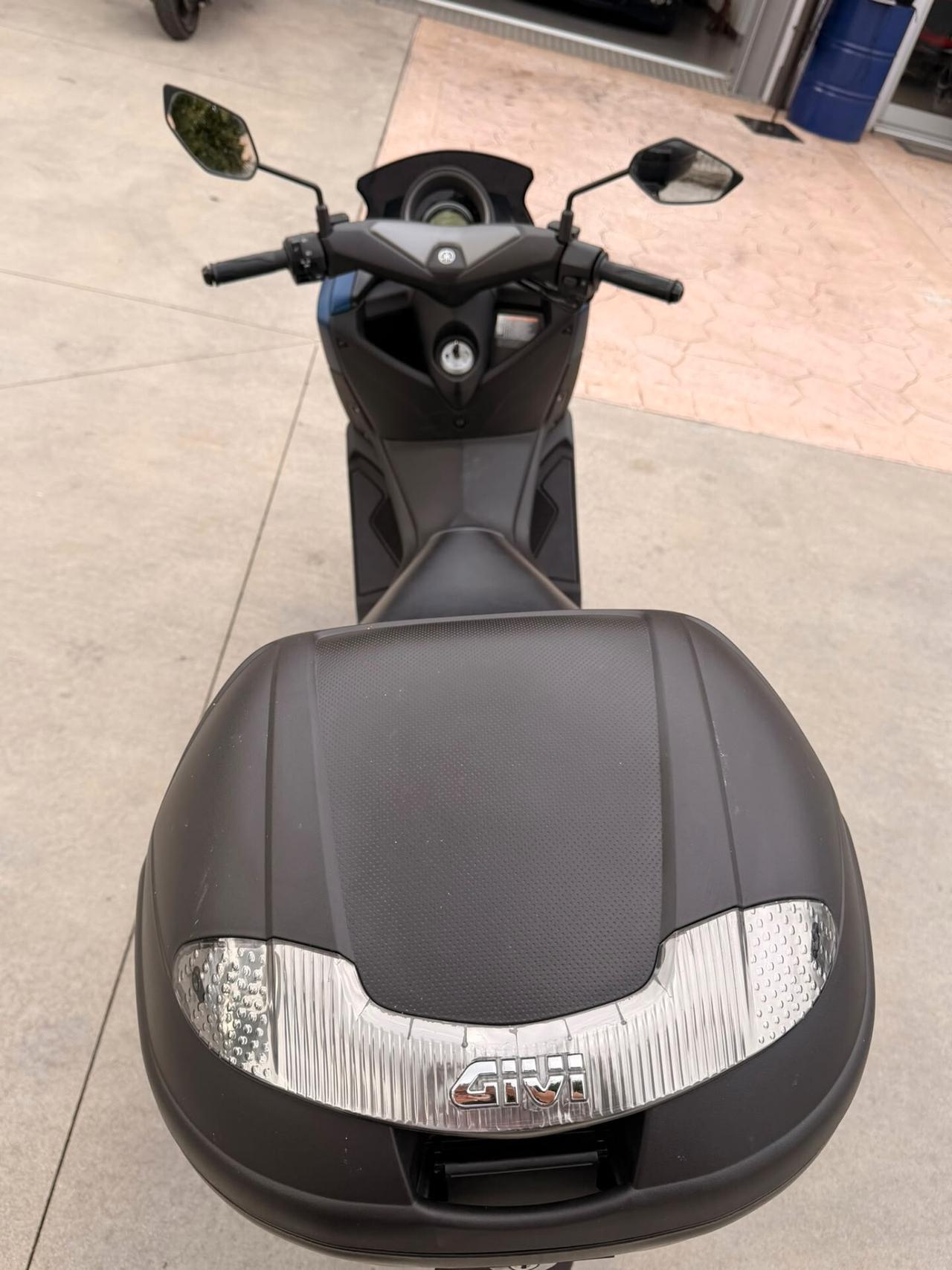 Yamaha NMAX