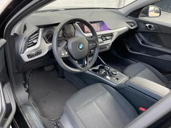 Bmw 118d 5p. Business Advantage