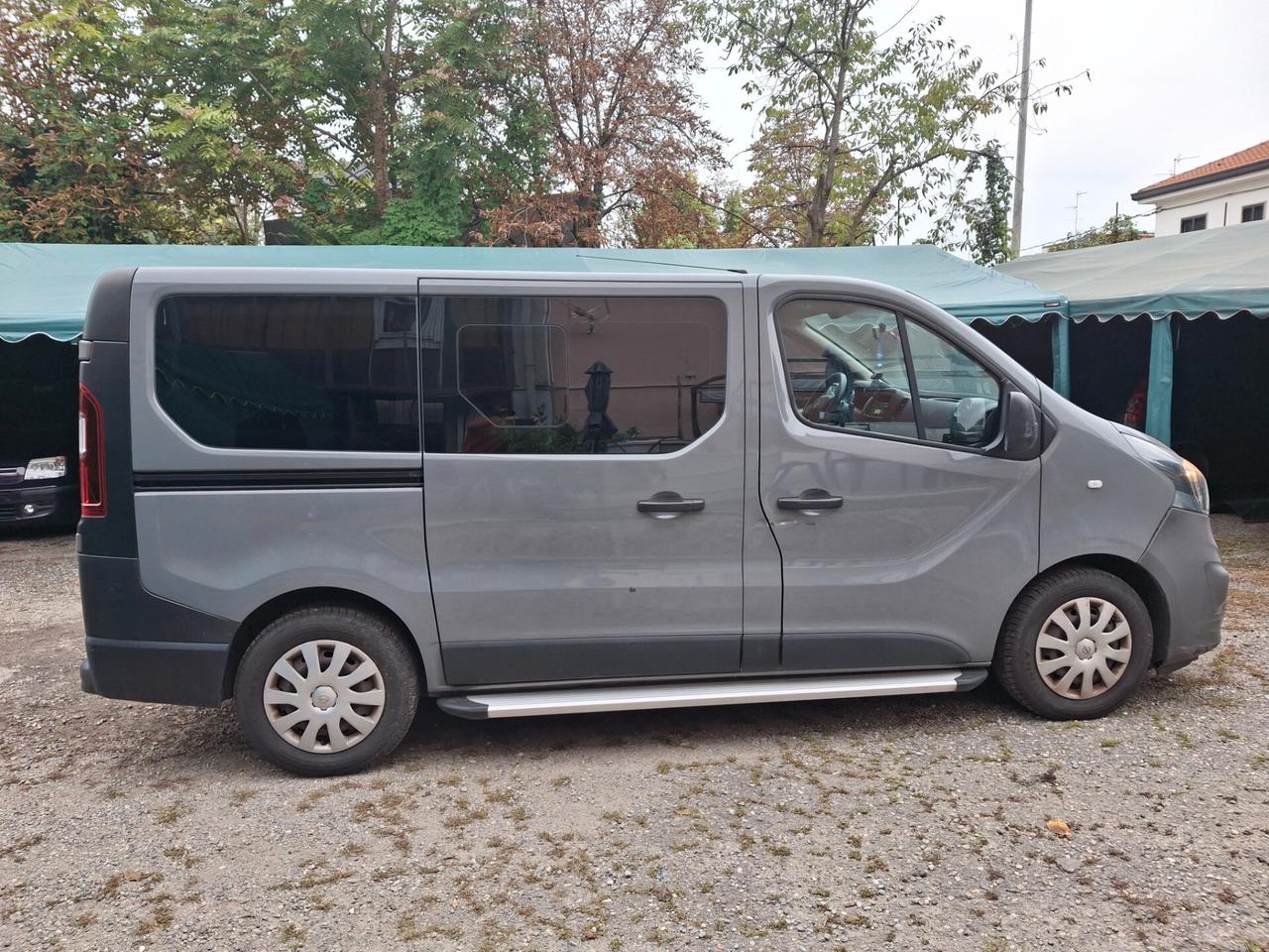 Opel Vivaro 1.6 BiTurbo 140CV 6POSTI AUTOCARRO!!!