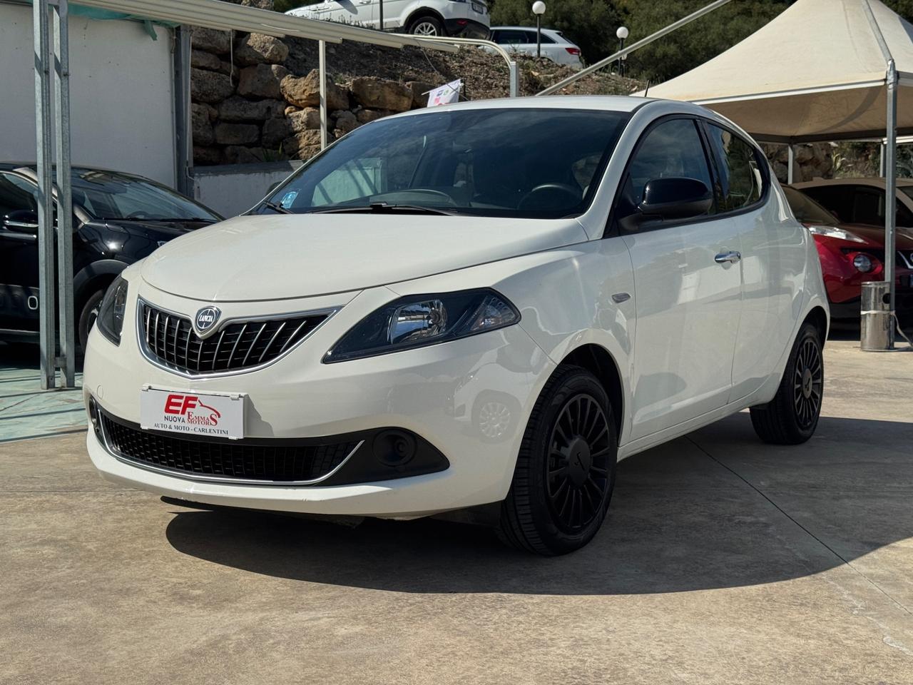Lancia Ypsilon 1.0 FireFly 5 porte S&S Hybrid Gold
