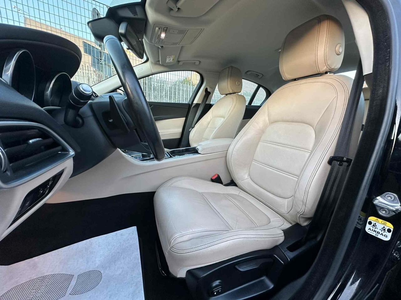 Jaguar XE 2.0 D 180 CV AWD aut. Prestige Business Edition