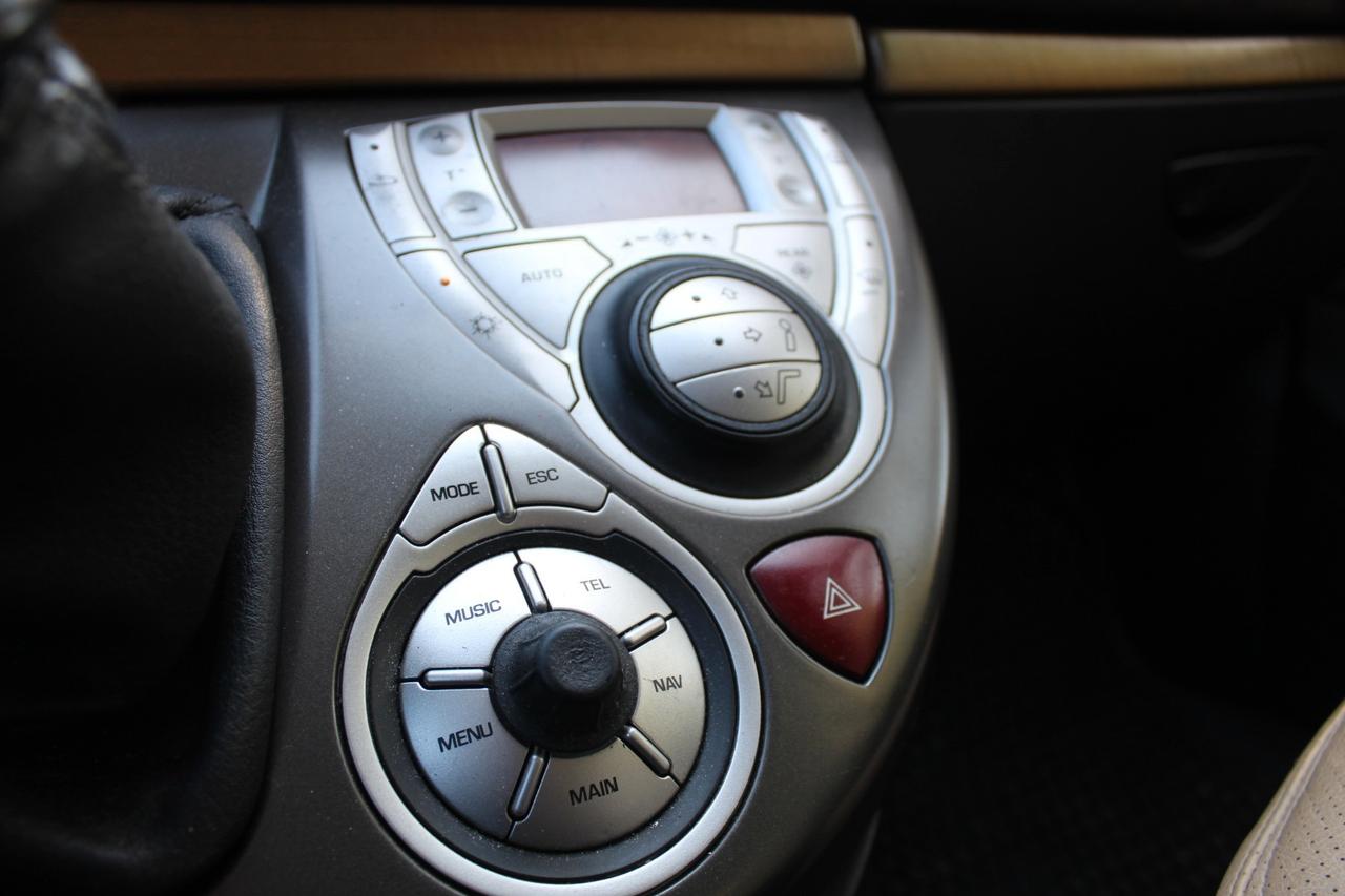 Lancia Phedra 2.0 MJT 136 CV Platino