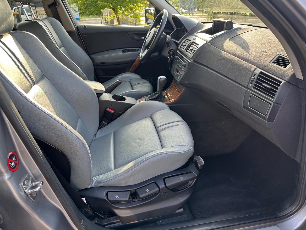 Bmw X3 3.0d cat Futura