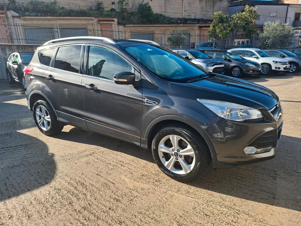 Ford Kuga 2.0 TDCI 150 CV S&S 2WD Business