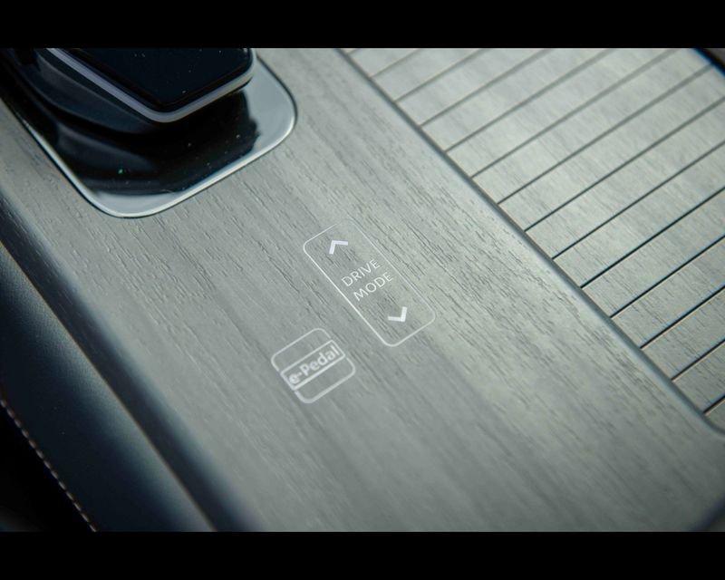 Nissan Ariya NEW 63kWh ENGAGE