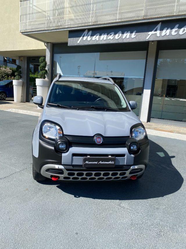 FIAT Panda CROSS 0.9 TwinAir Turbo S&S 4x4 5 POSTI